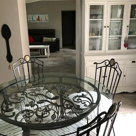 بيت للعطل Gite La Sellerie
